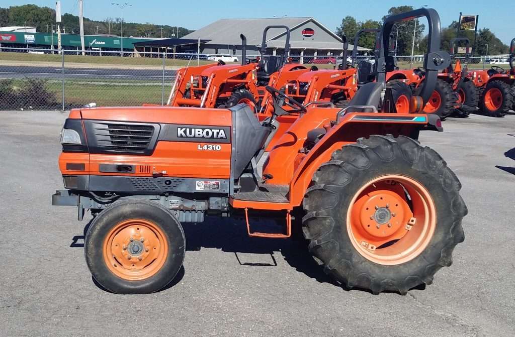 Kubota L4310