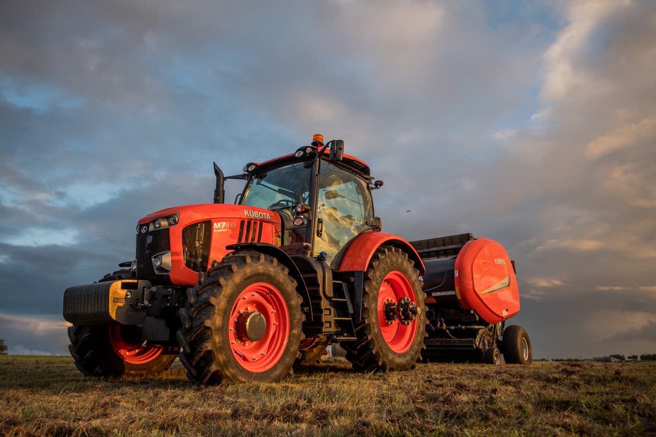 Kubota M7-171S-PS