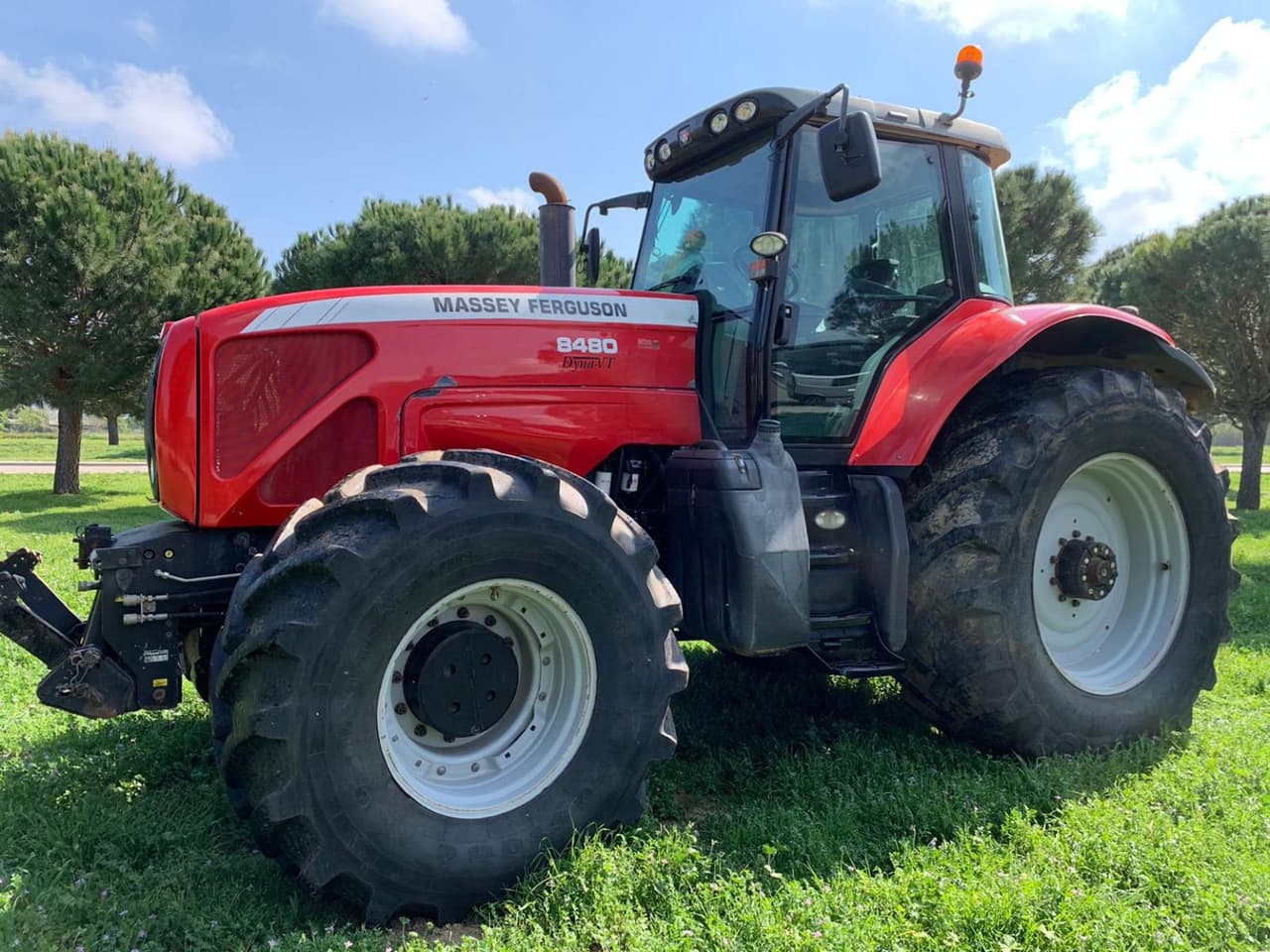 Massey Ferguson 8480