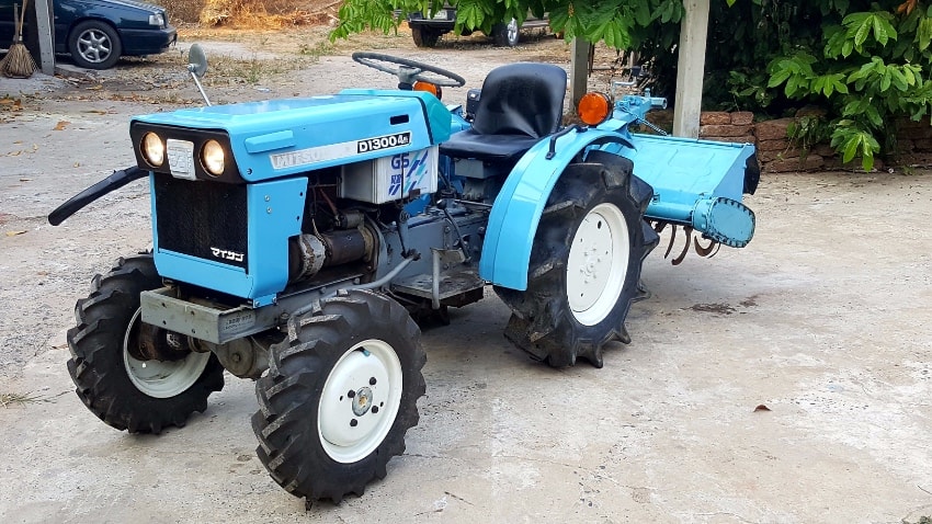 Mitsubishi D1300