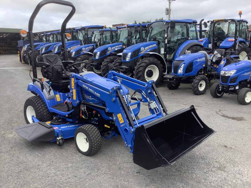 New Holland Boomer 25