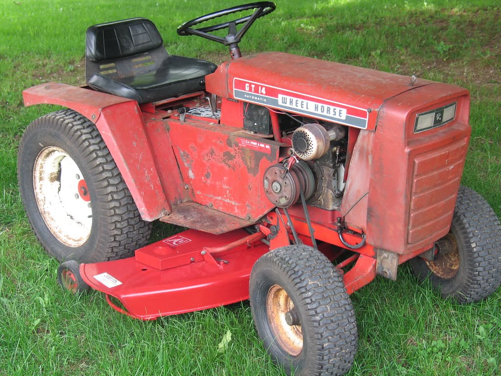 Wheel Horse GT-14